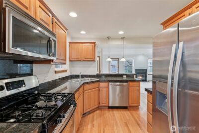 21303 41st Court W, Mountlake Terrace, WA 98043 - Photo 8