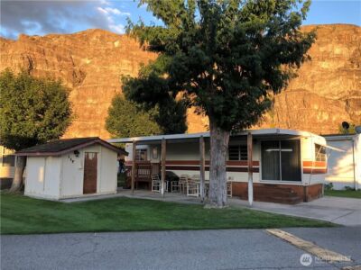 8818 Crescent Bar Road NW #117, Quincy, WA 98848 - Photo 2