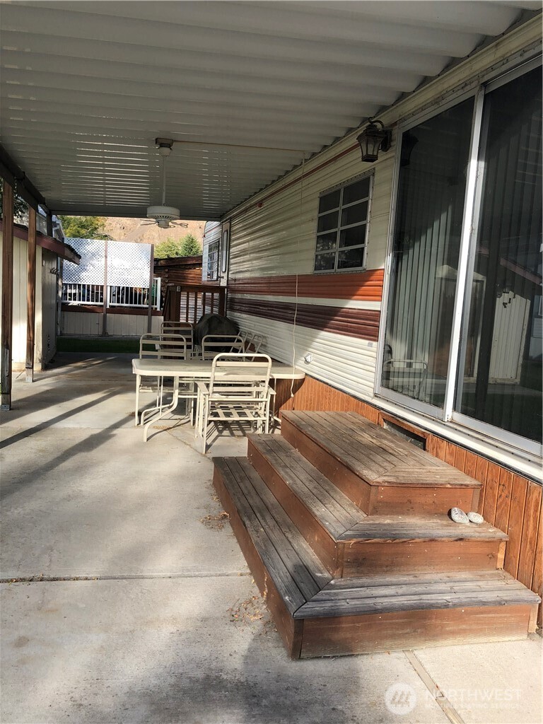 8818 Crescent Bar Road NW #117, Quincy, WA 98848