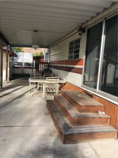 8818 Crescent Bar Road NW #117, Quincy, WA 98848 - Photo 3