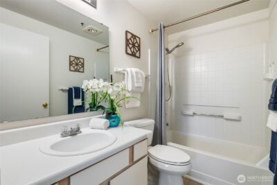12611 109th Court NE #J302, Kirkland, WA 98034 - Photo 16