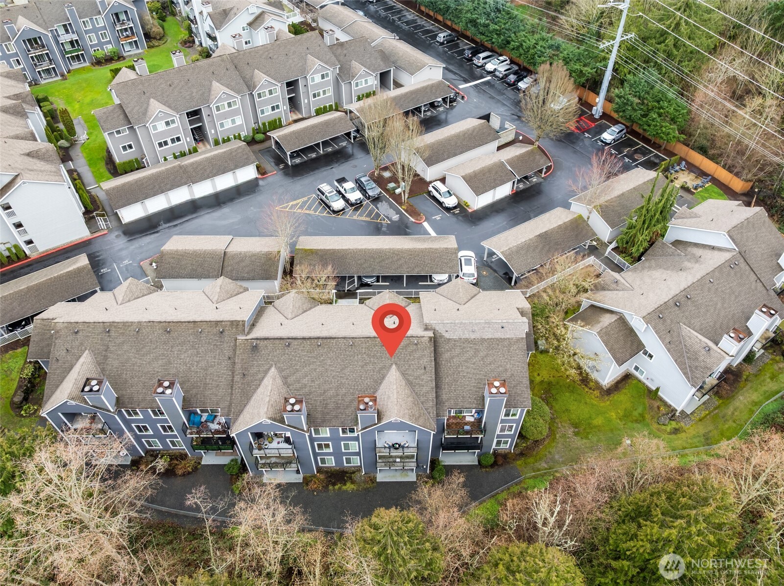 12611 109th Court NE #J302, Kirkland, WA 98034