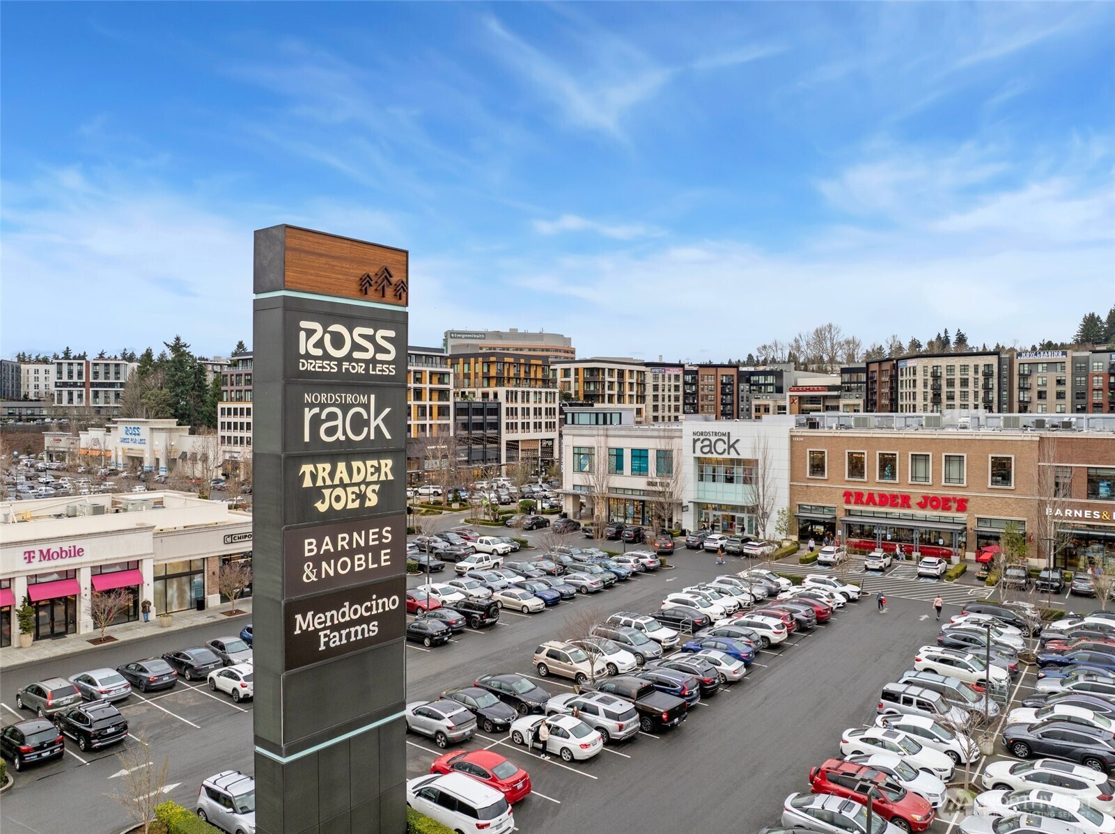 12611 109th Court NE #J302, Kirkland, WA 98034