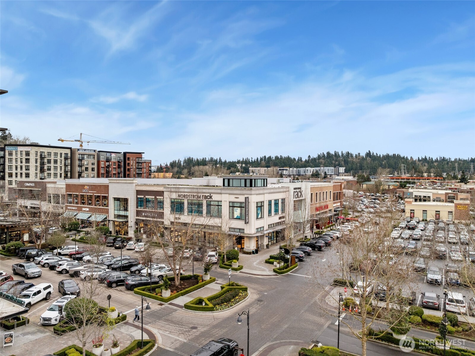 12611 109th Court NE #J302, Kirkland, WA 98034