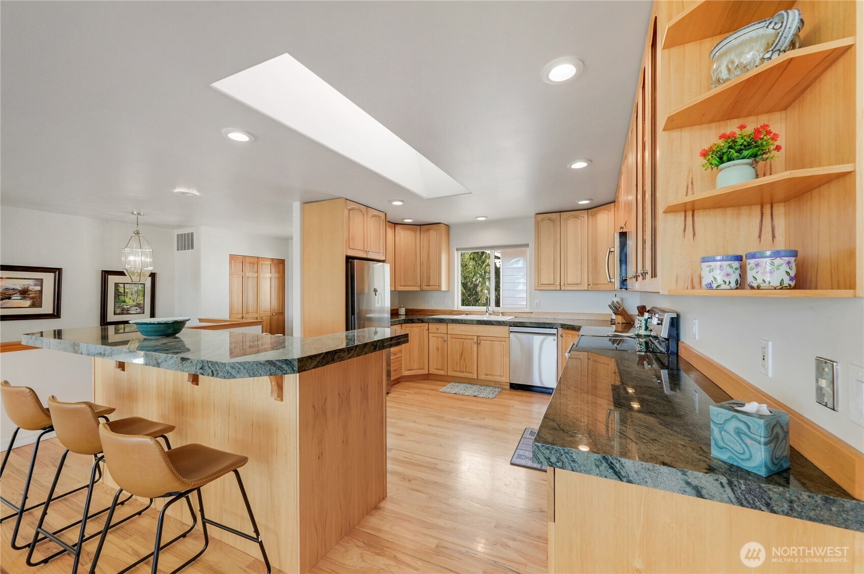 82 Montgomery Lane , Port Ludlow, WA 98365