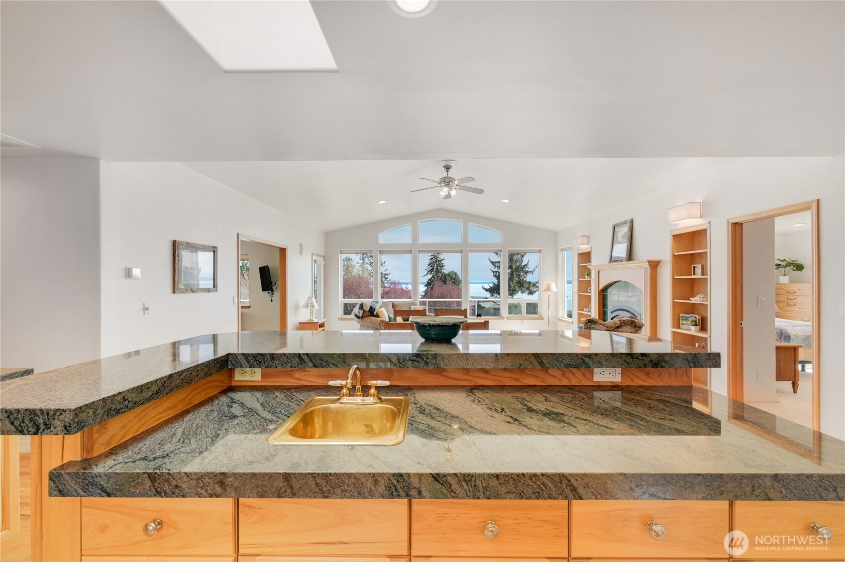 82 Montgomery Lane , Port Ludlow, WA 98365