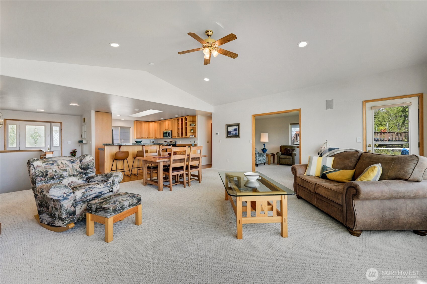 82 Montgomery Lane , Port Ludlow, WA 98365