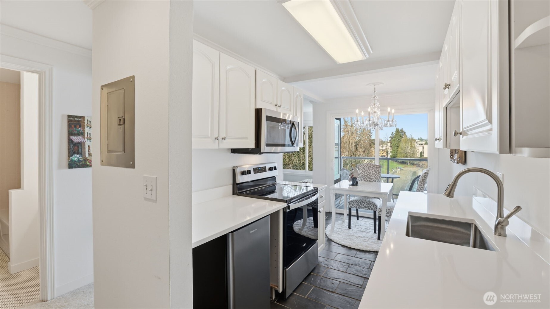 1800 43rd Avenue E #401, Seattle, WA 98112