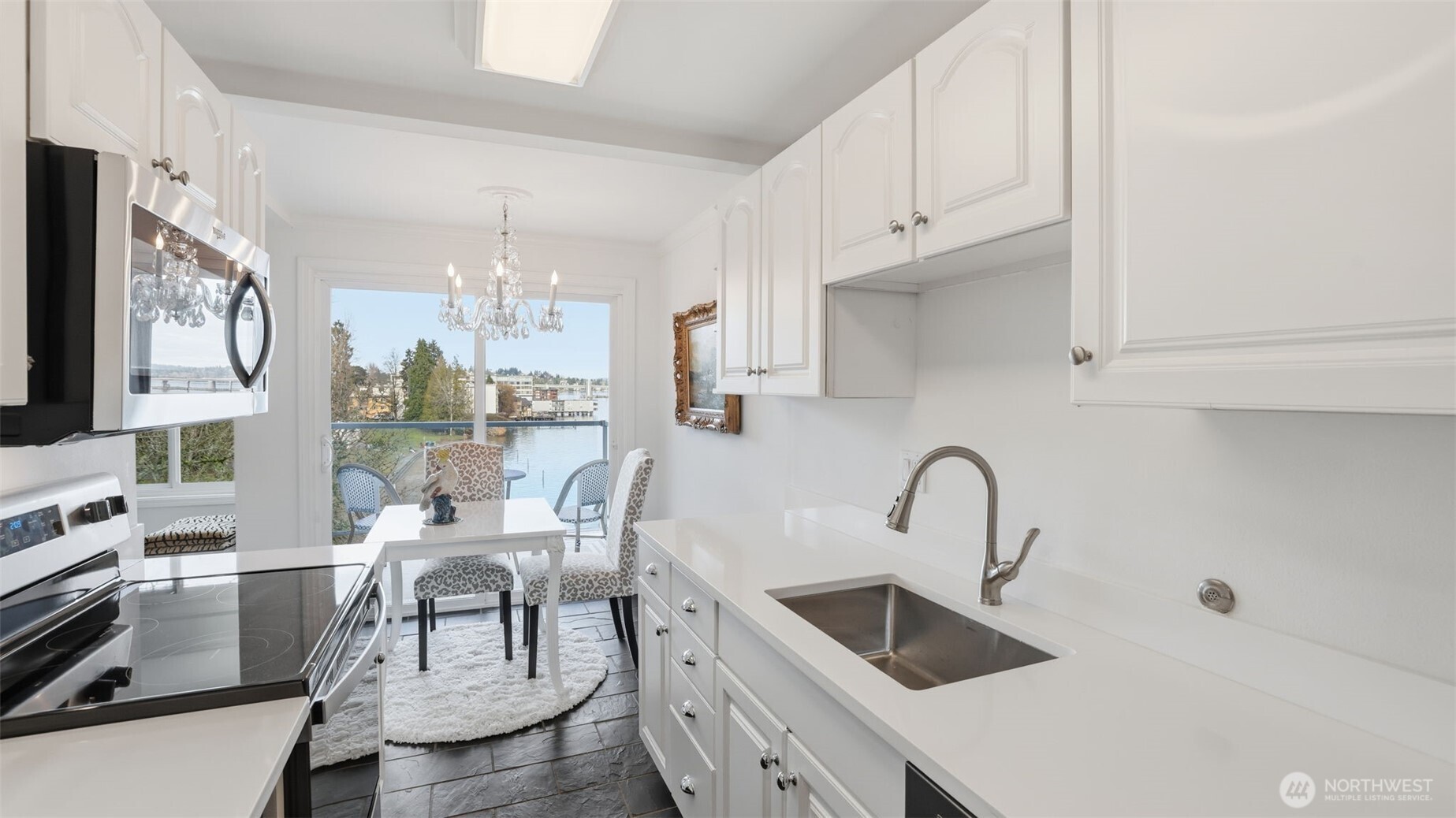 1800 43rd Avenue E #401, Seattle, WA 98112