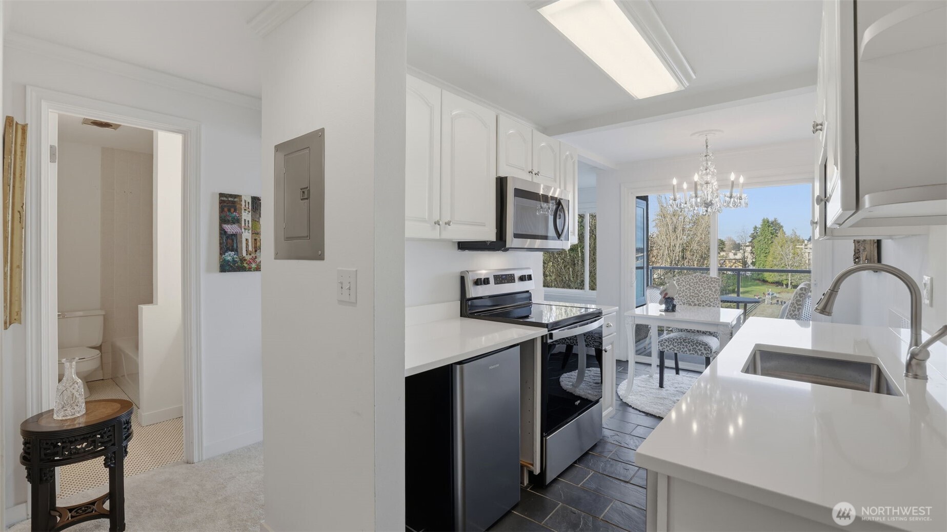 1800 43rd Avenue E #401, Seattle, WA 98112