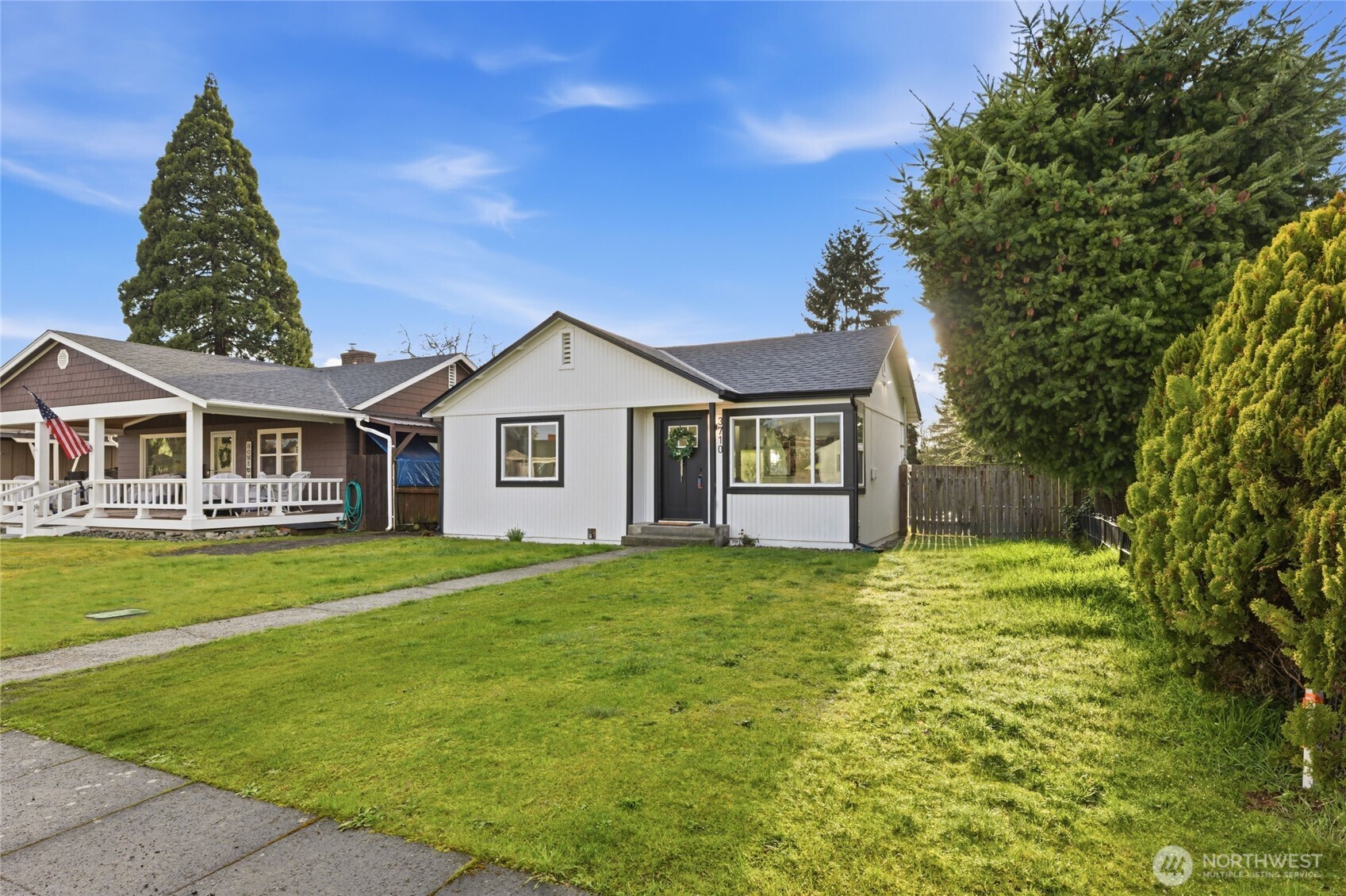 3710 E F Street , Tacoma, WA 98404