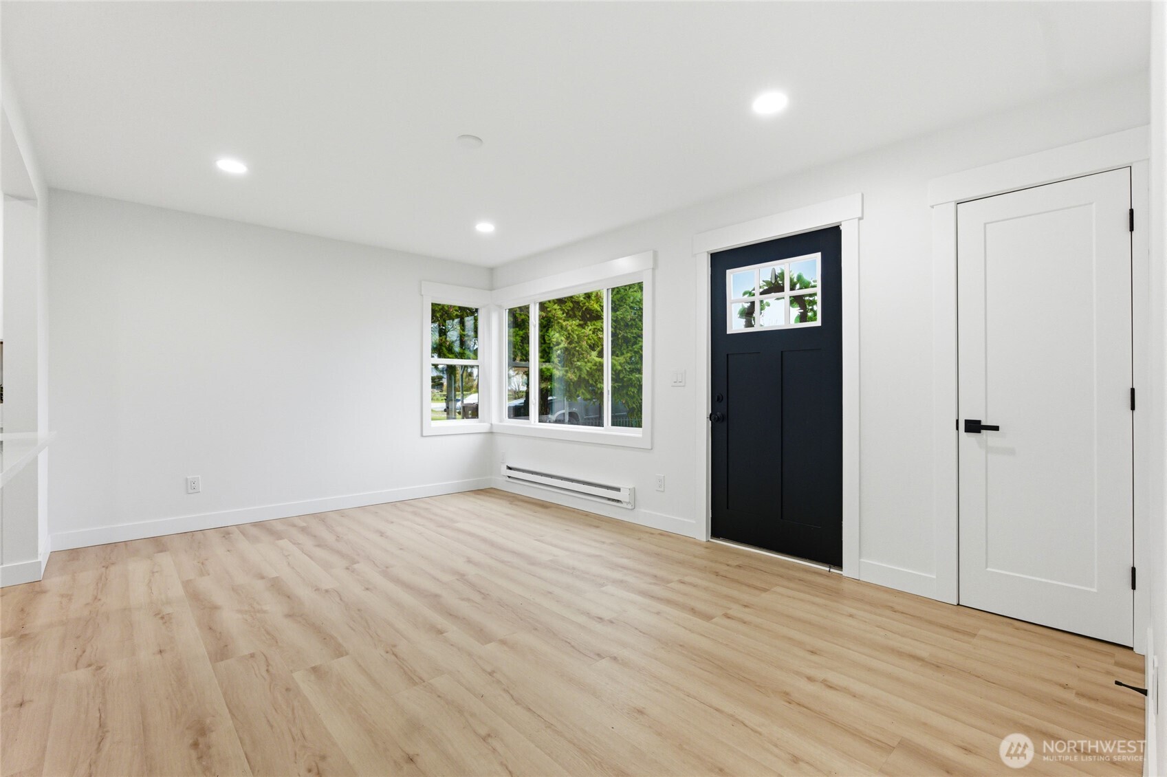 3710 E F Street , Tacoma, WA 98404