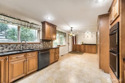 10612 Marietta Street SW, Tacoma, WA 98498 - Photo 11