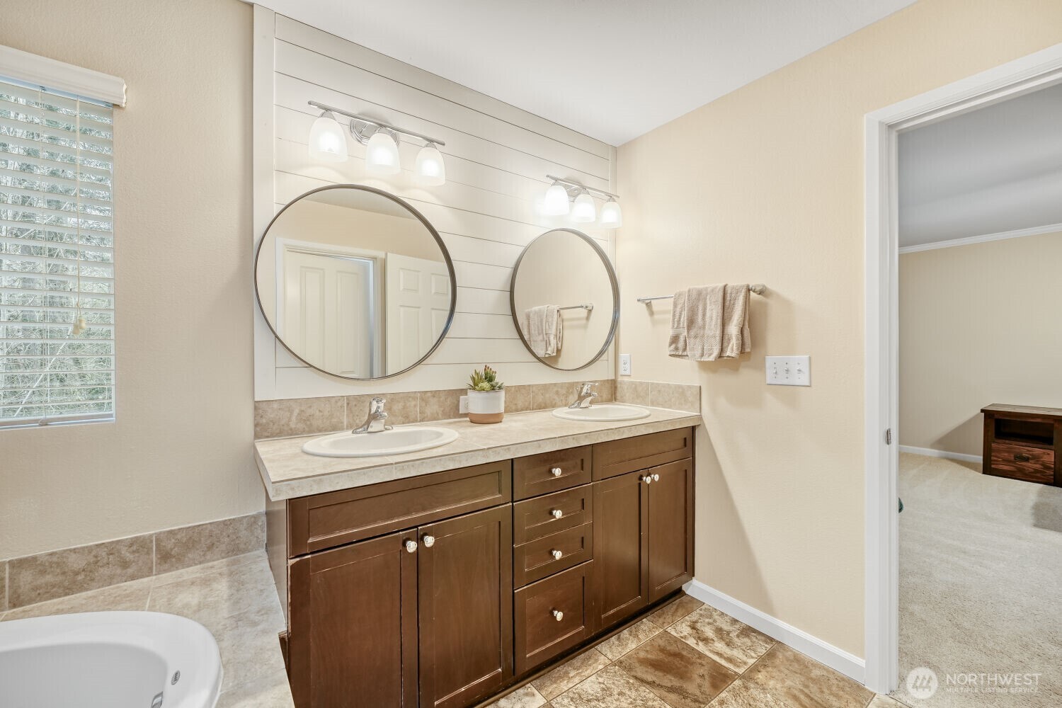 16720 80th Avenue Ct E, Puyallup, WA 98375