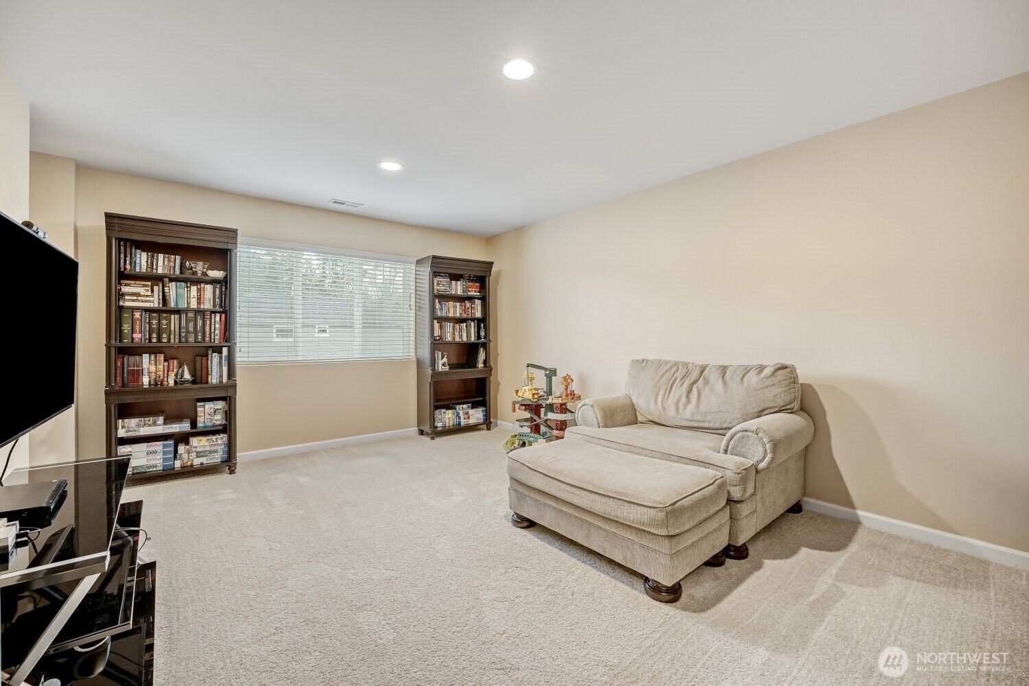 16720 80th Avenue Ct E, Puyallup, WA 98375