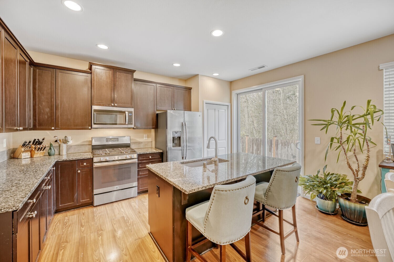 16720 80th Avenue Ct E, Puyallup, WA 98375