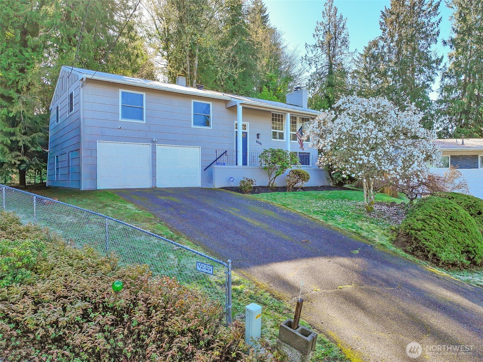 6215 Maple View Drive , Bremerton, WA 98312