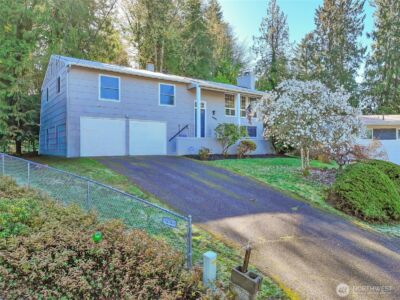 6215 Maple View Drive , Bremerton, WA 98312