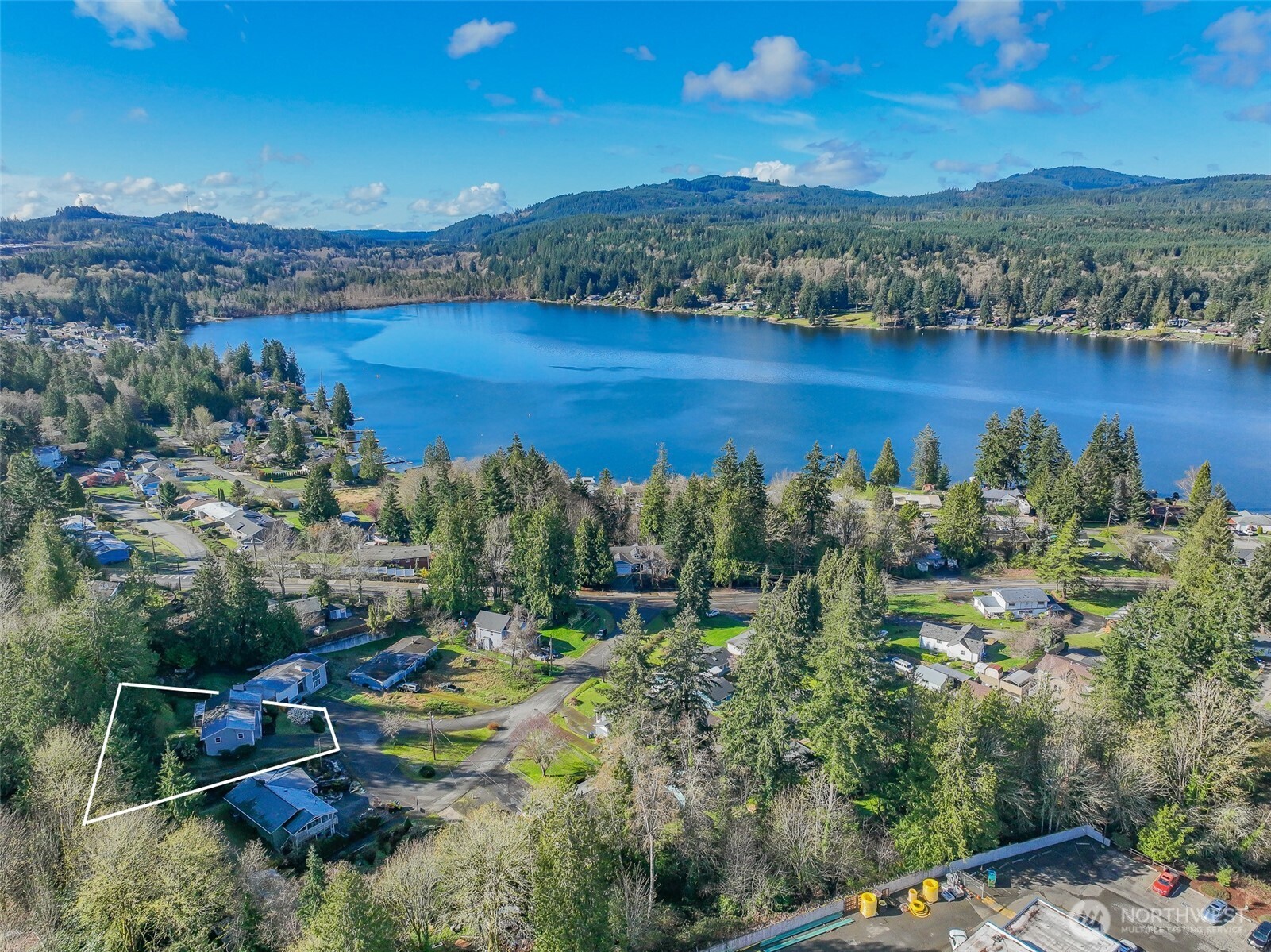 6215 Maple View Drive , Bremerton, WA 98312