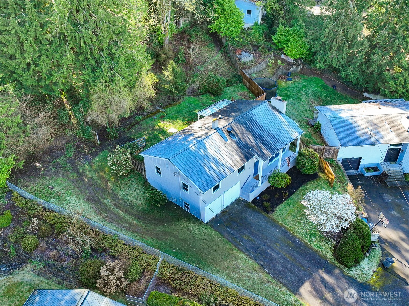 6215 Maple View Drive , Bremerton, WA 98312