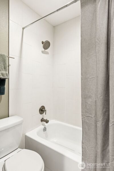 6547 42nd Avenue SW #205, Seattle, WA 98136 - Photo 13