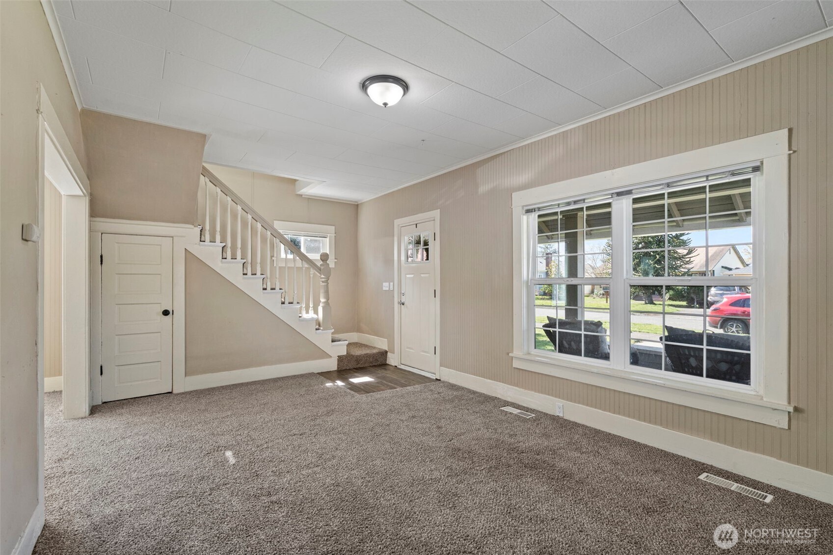 714 st G , Centralia, WA 98531