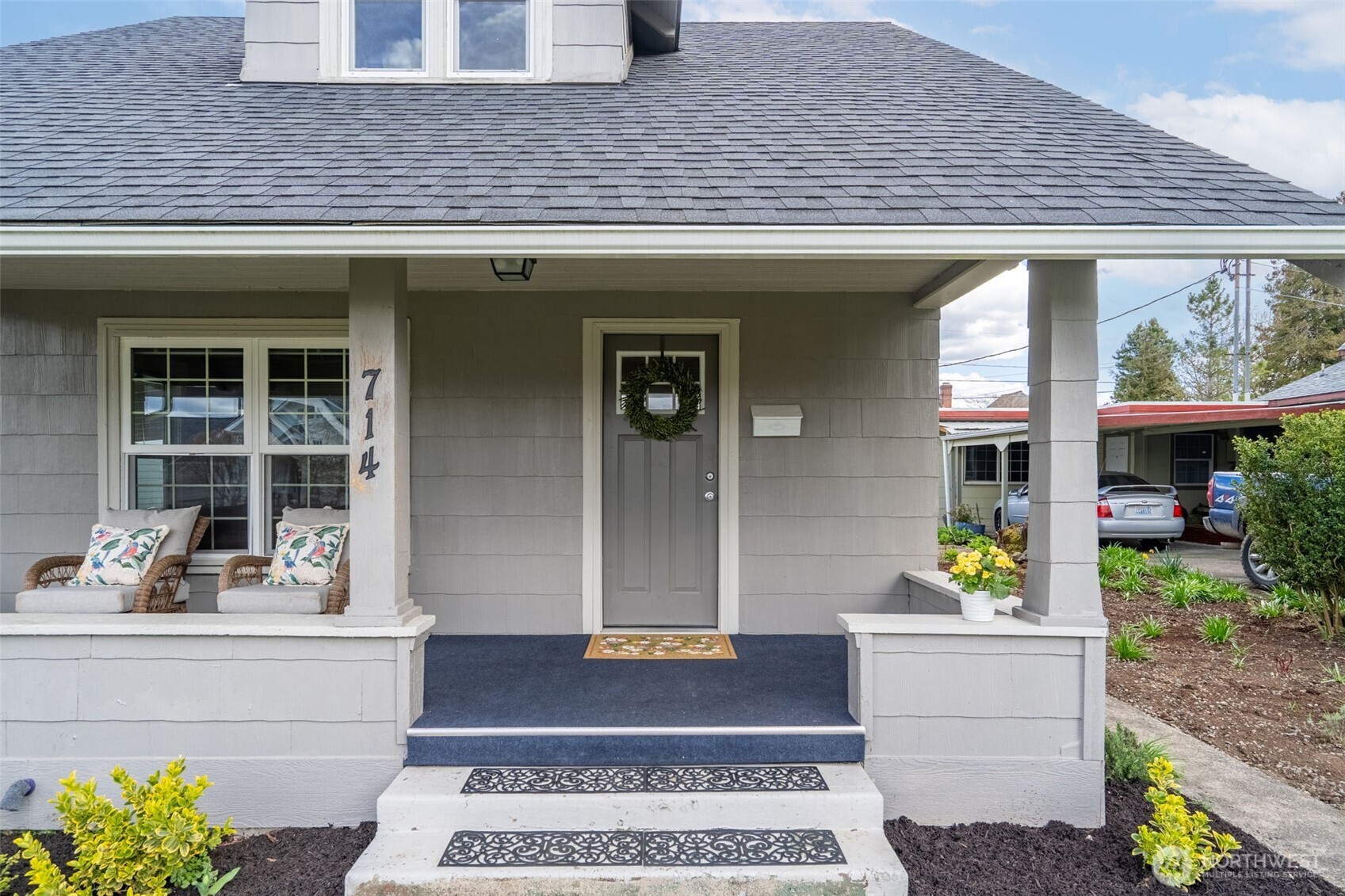 714 st G , Centralia, WA 98531