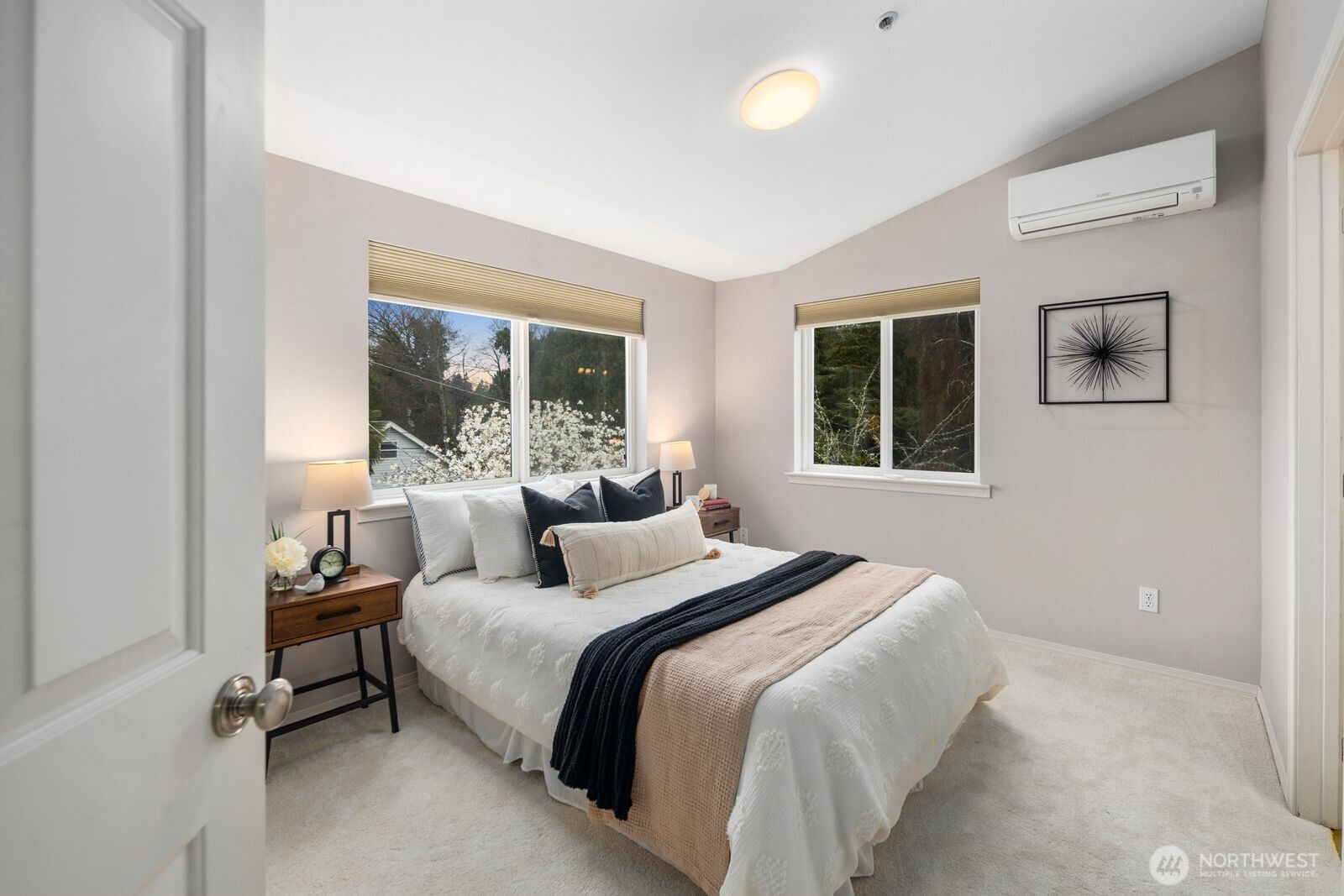 8508 29th Avenue NW, Seattle, WA 98117