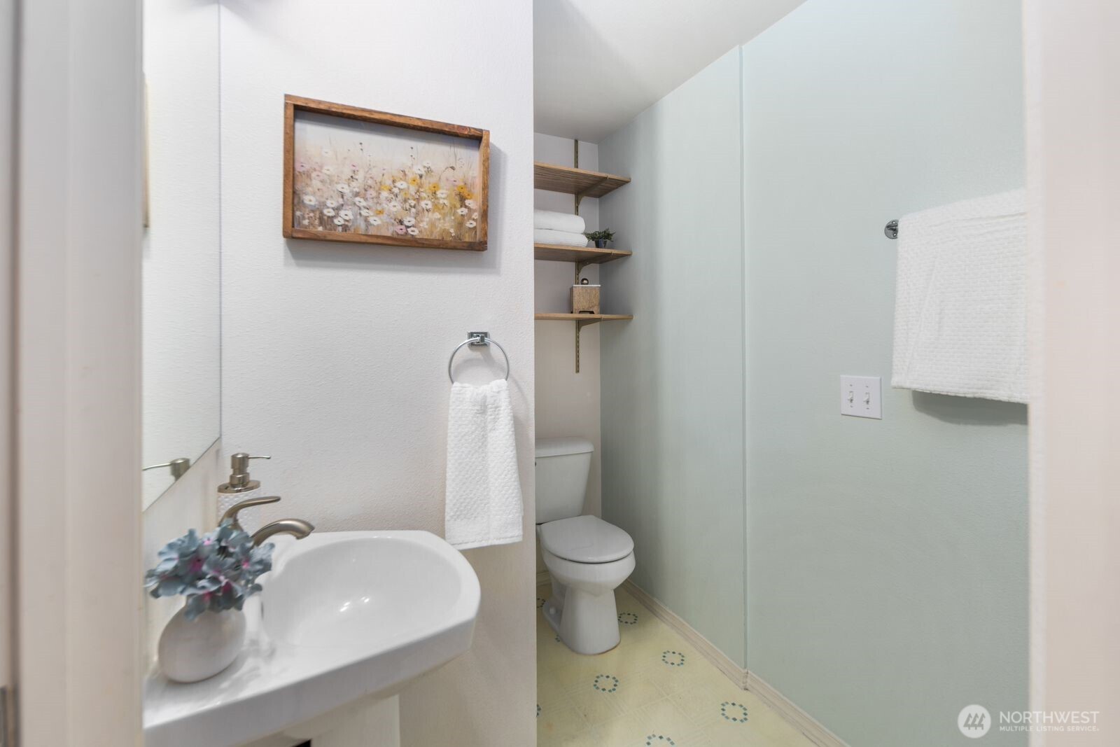 8508 29th Avenue NW, Seattle, WA 98117