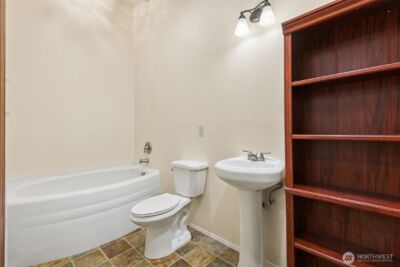 521 N Fairway Drive W, Hoodsport, WA 98548 - Photo 16