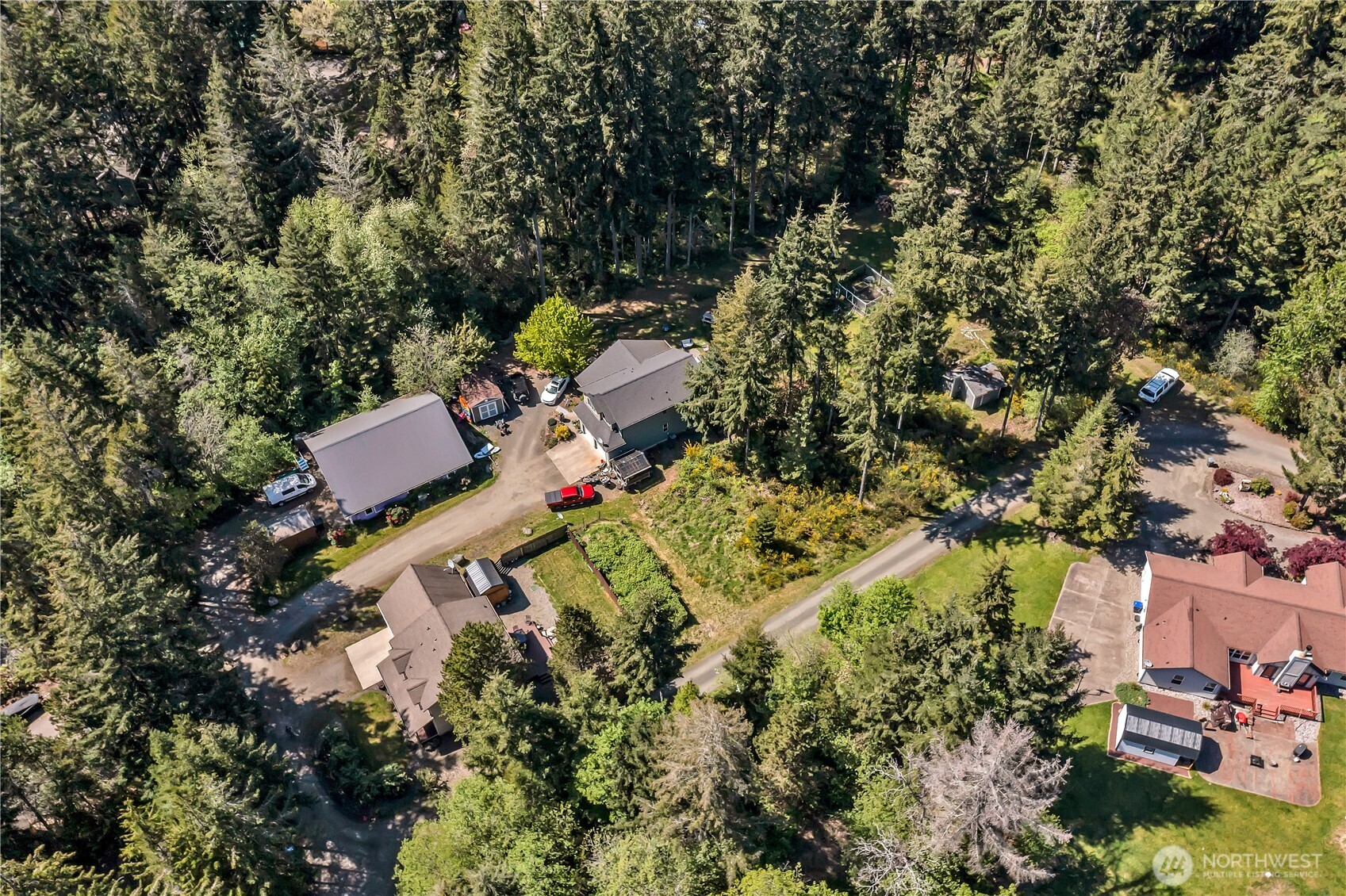 10 E Lynda Lane W, Shelton, WA 98584