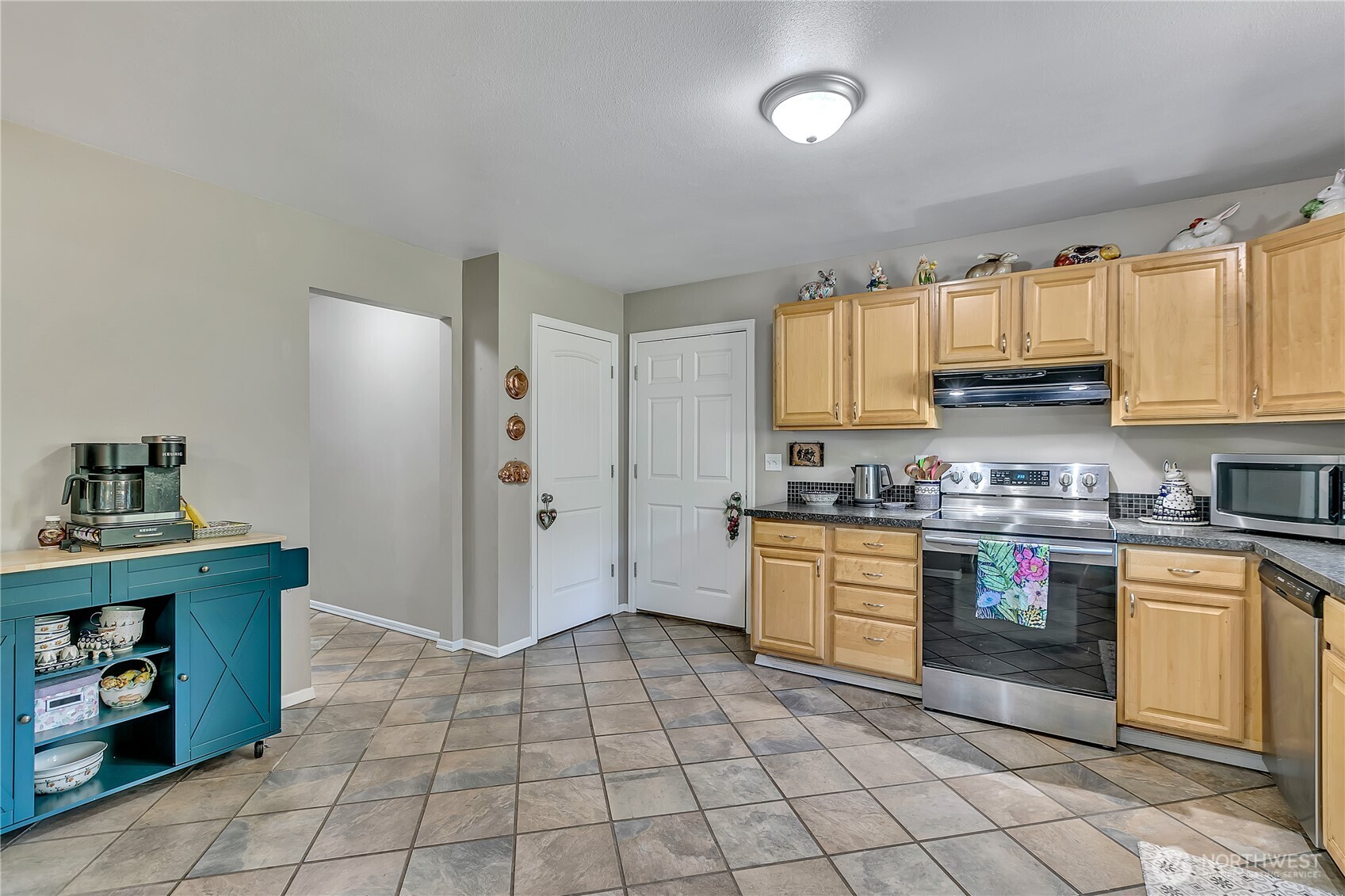 10 E Lynda Lane W, Shelton, WA 98584