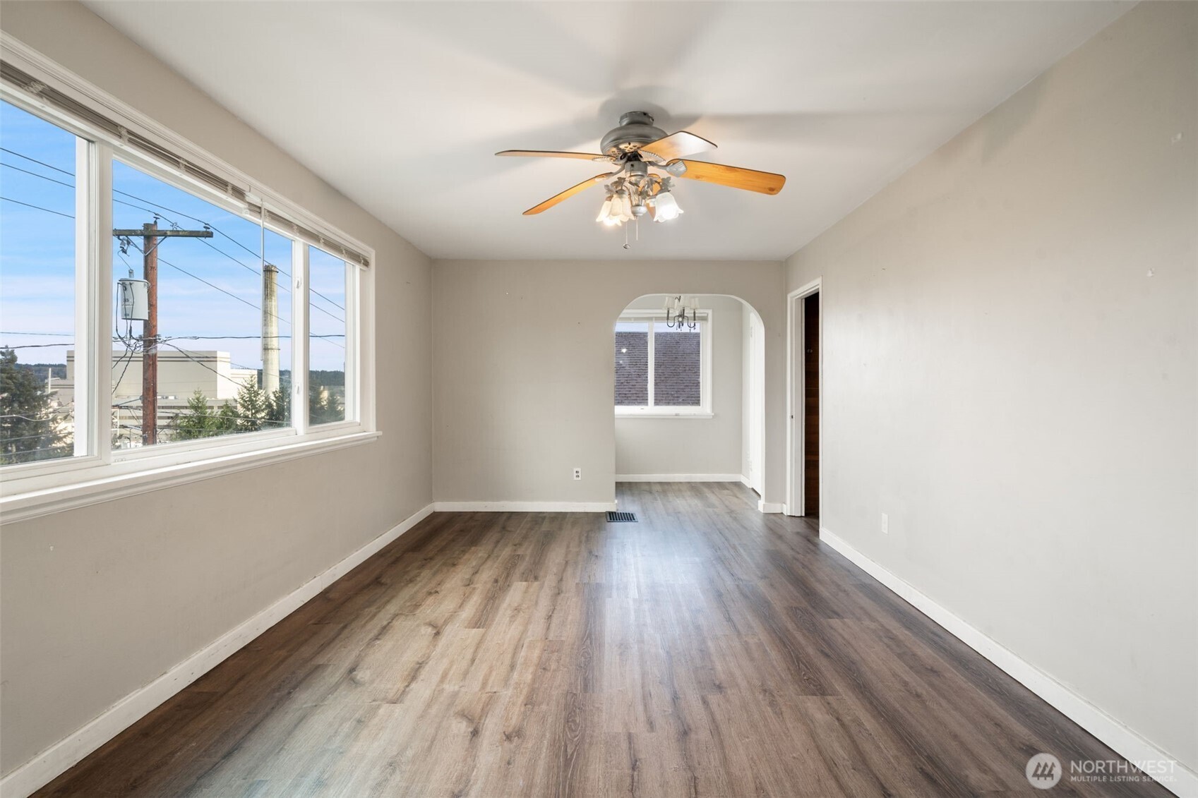 303 S Lafayette Avenue , Bremerton, WA 98312