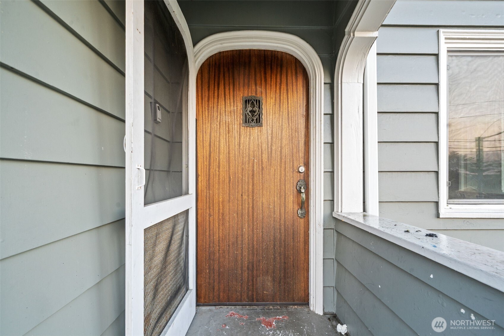 303 S Lafayette Avenue , Bremerton, WA 98312