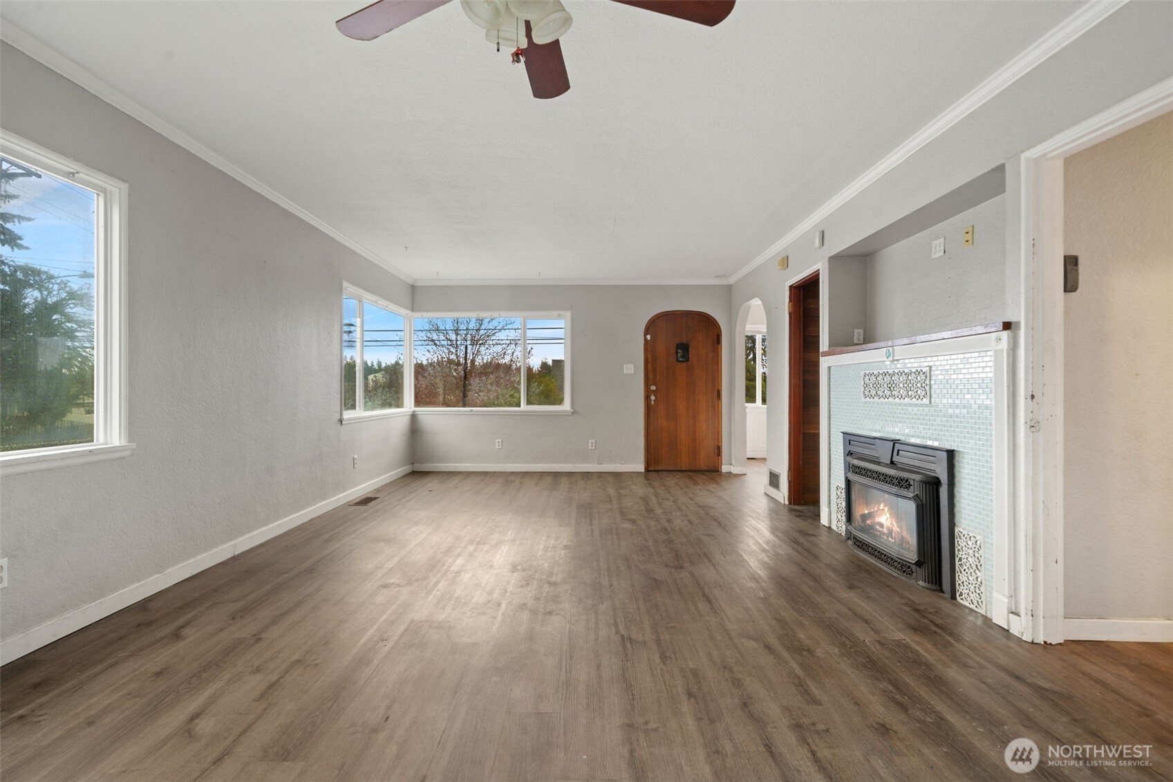 303 S Lafayette Avenue , Bremerton, WA 98312
