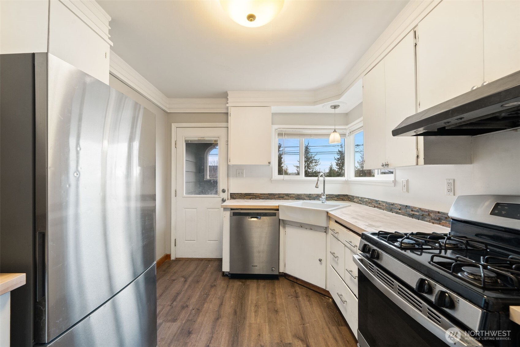 303 S Lafayette Avenue , Bremerton, WA 98312