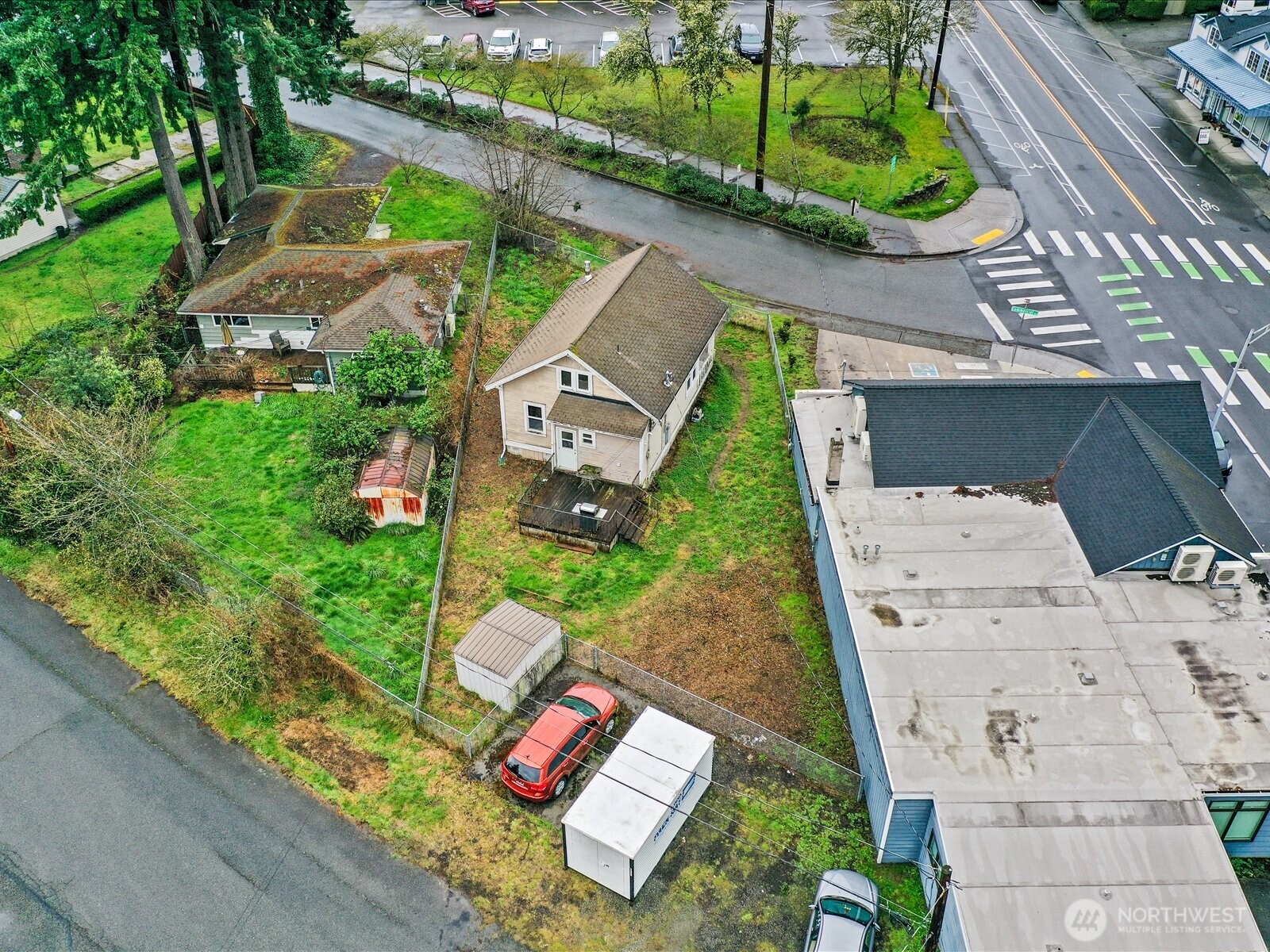 6807 Commercial Avenue , Everett, WA 98203-5304