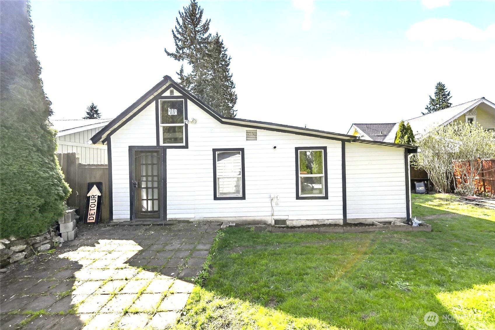 4841 S Sheridan Avenue , Tacoma, WA 98408