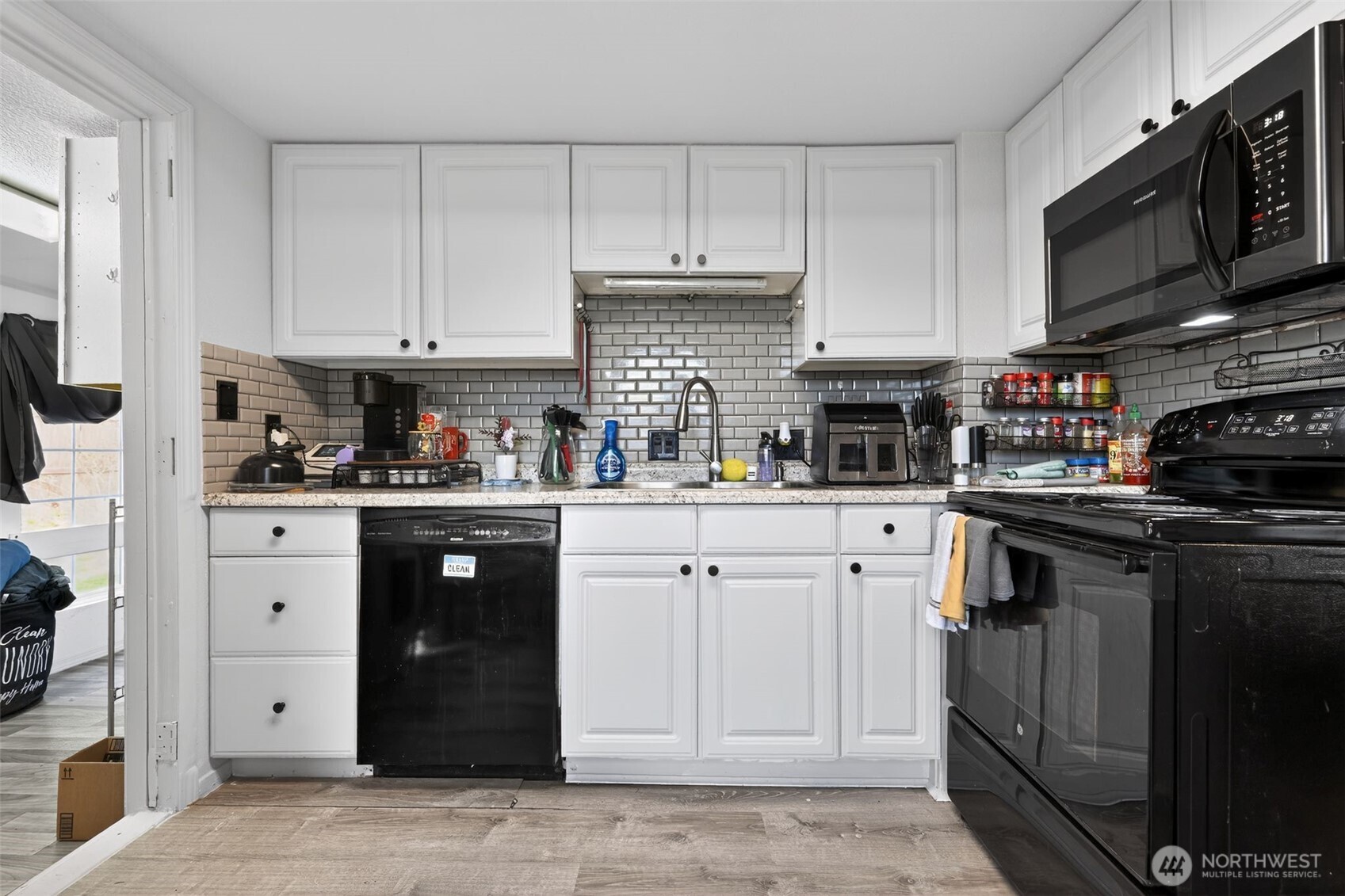 4841 S Sheridan Avenue , Tacoma, WA 98408