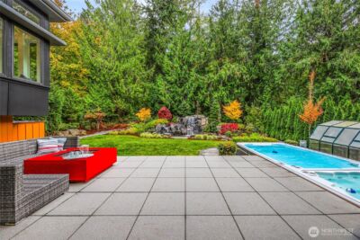 3037 NE Harrison Drive , Issaquah, WA 98029 - Photo 7