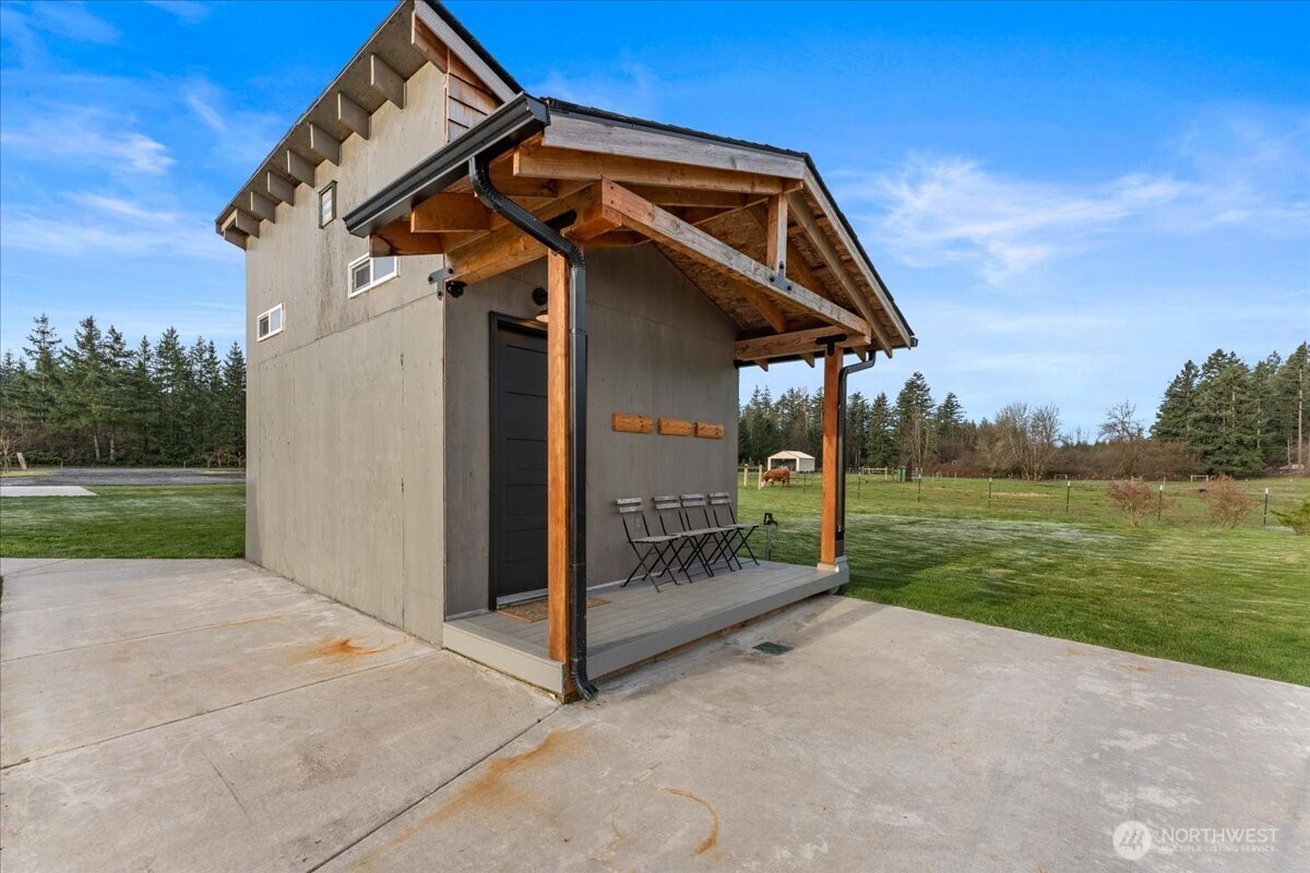 219 Bremgartner Road , Winlock, WA 98596