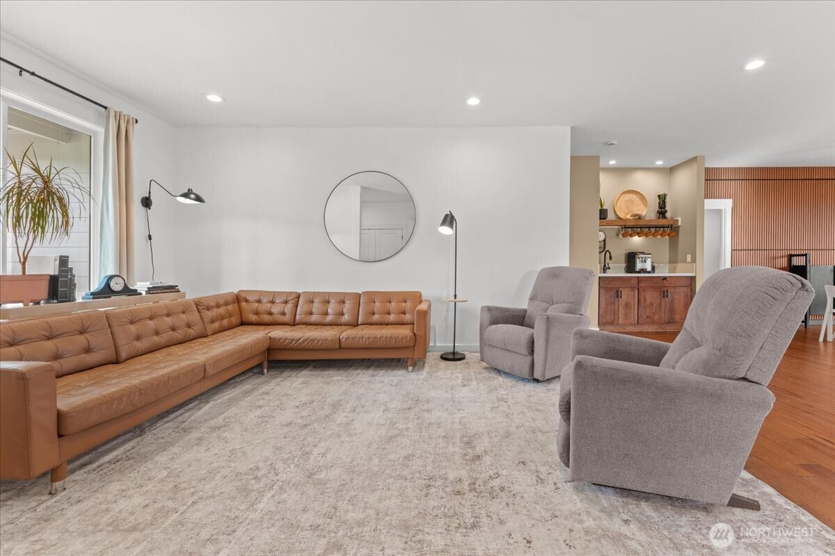 219 Bremgartner Road , Winlock, WA 98596