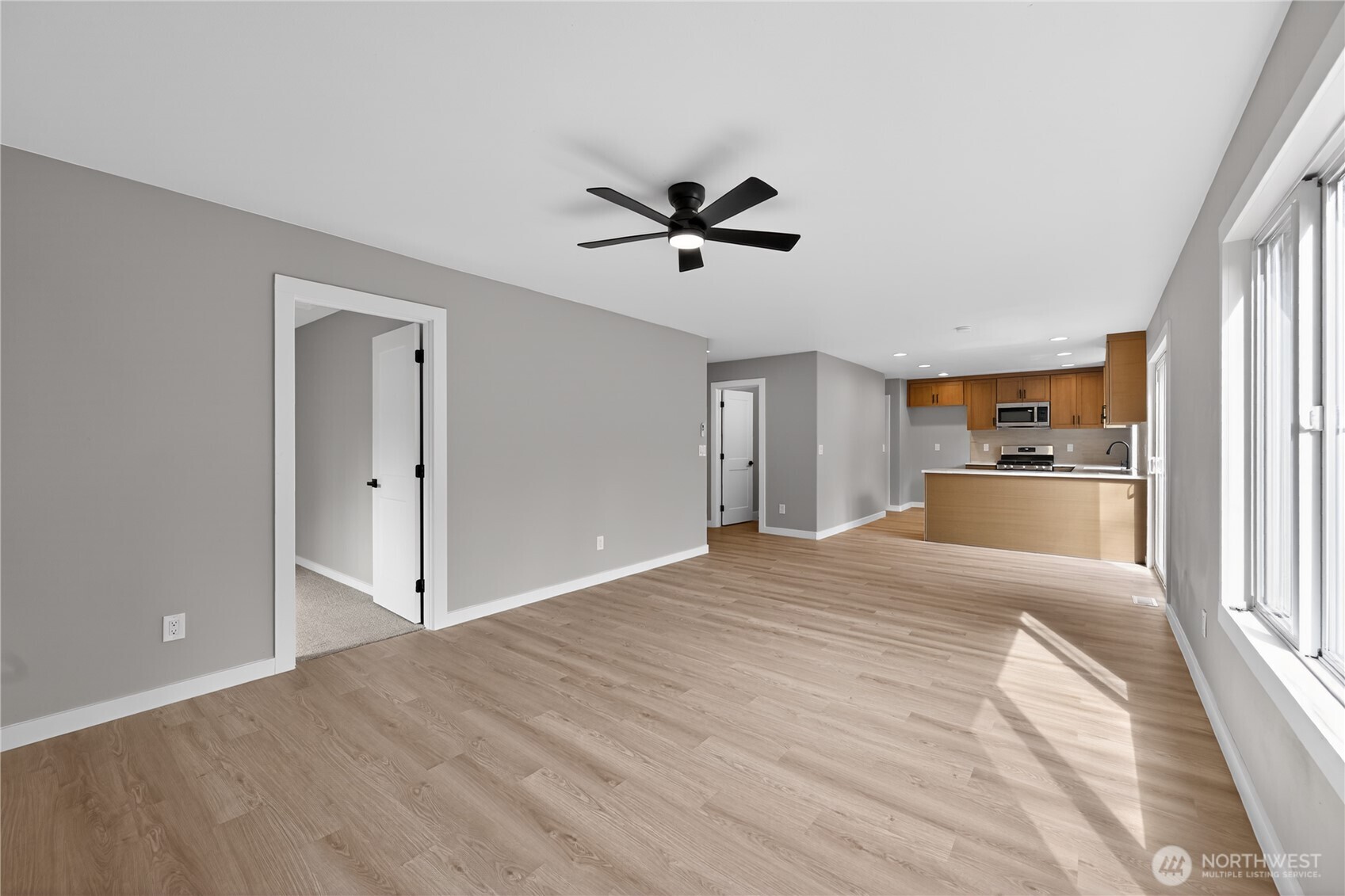 26518 NE Kennedy Drive , Duvall, WA 98019