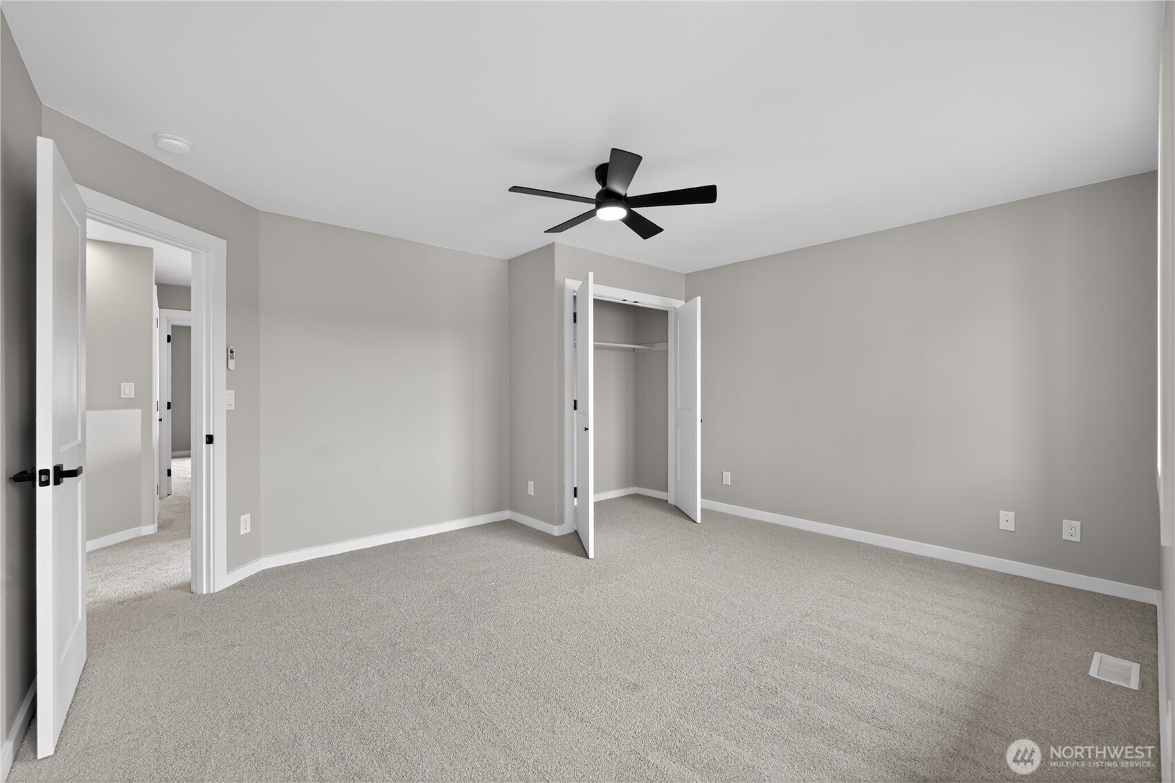 26518 NE Kennedy Drive , Duvall, WA 98019