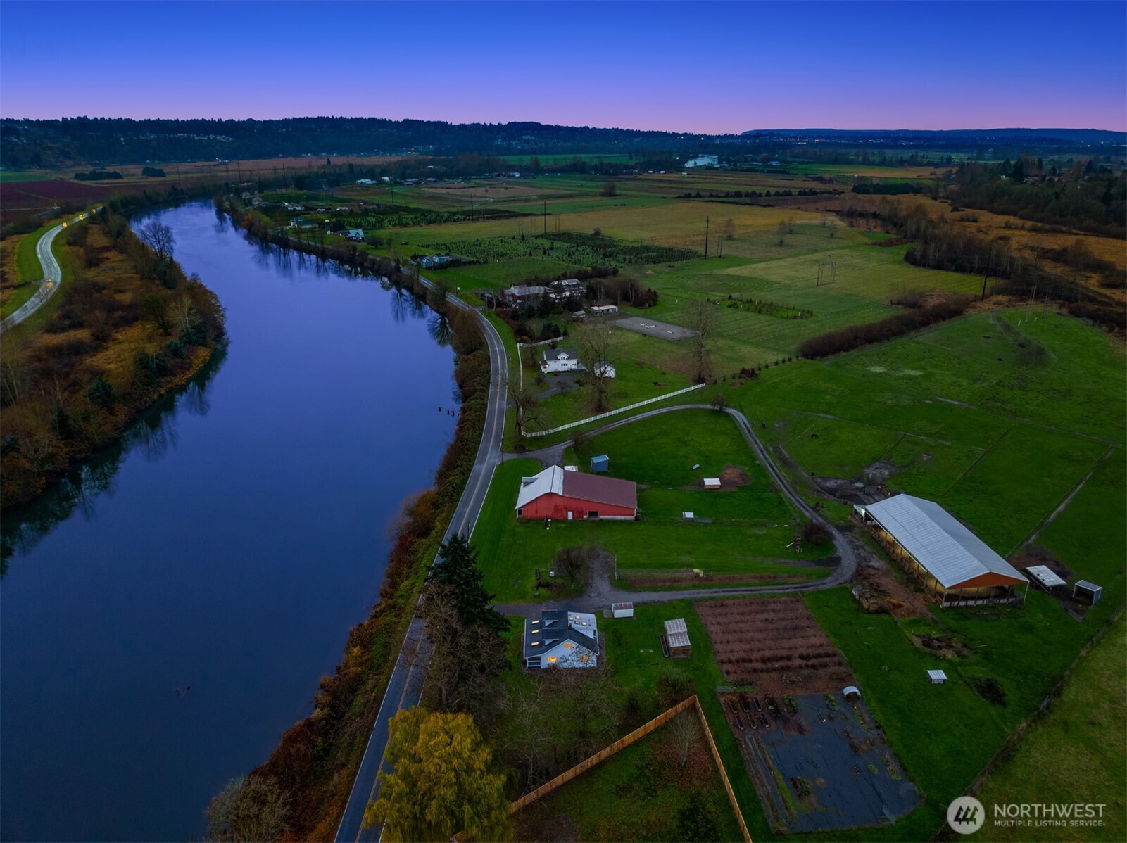 6001 Riverview Road , Snohomish, WA 98290