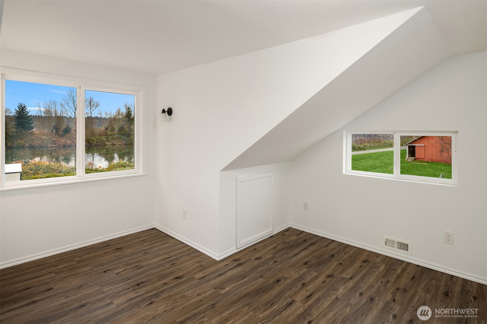 6001 Riverview Road , Snohomish, WA 98290