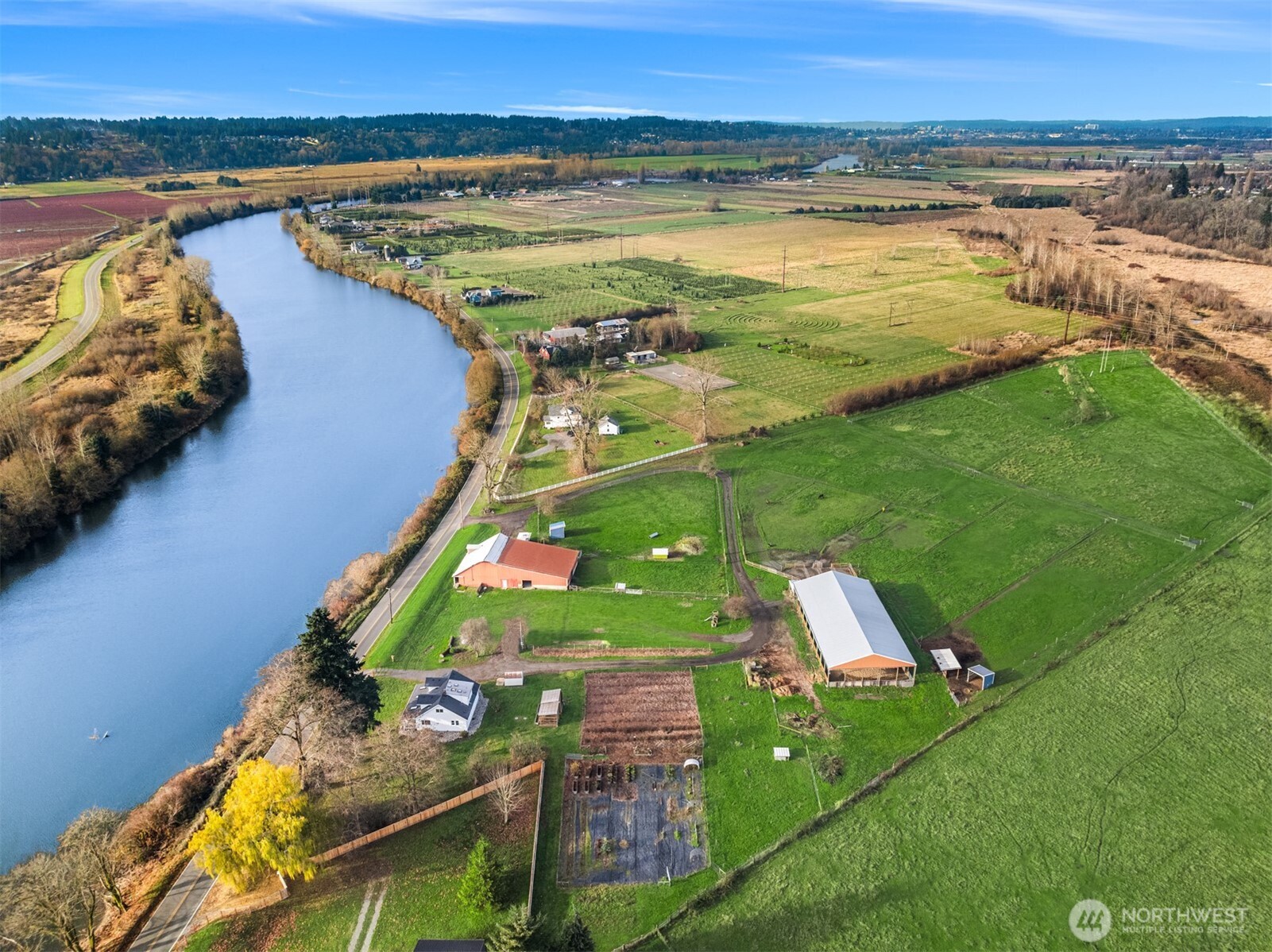 6001 Riverview Road , Snohomish, WA 98290