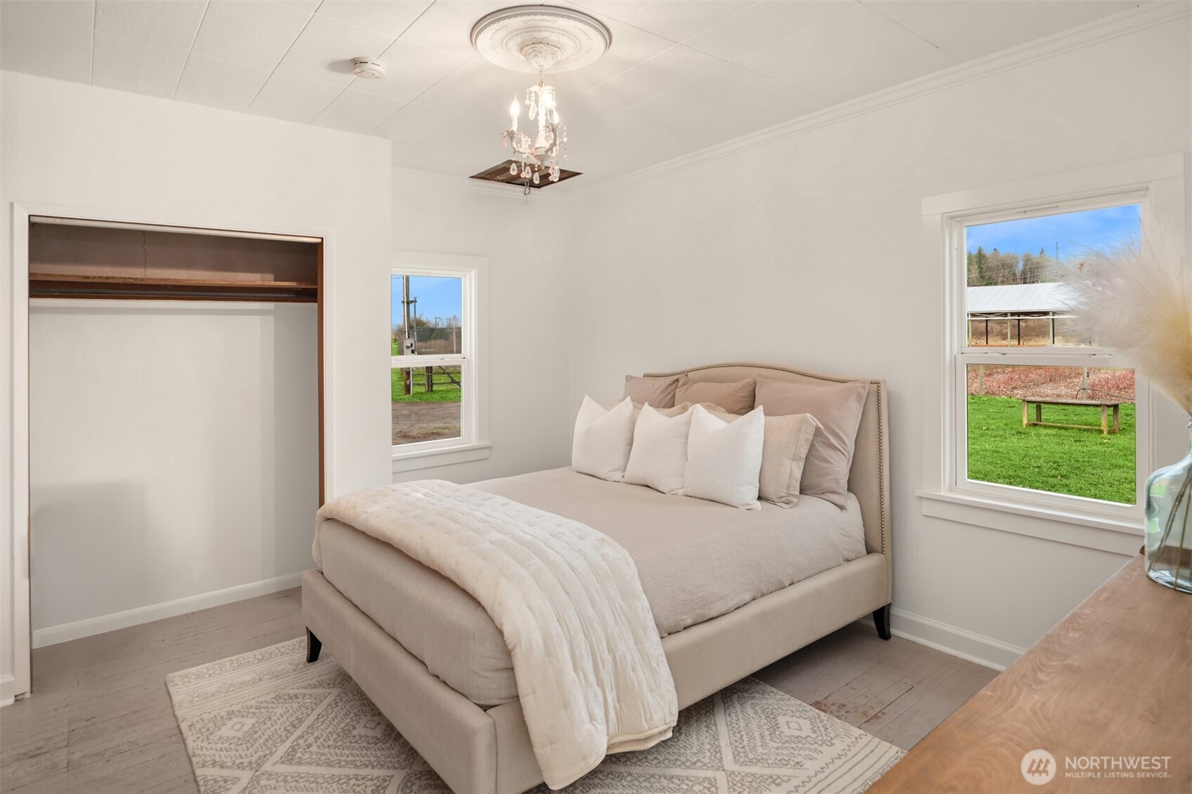 6001 Riverview Road , Snohomish, WA 98290