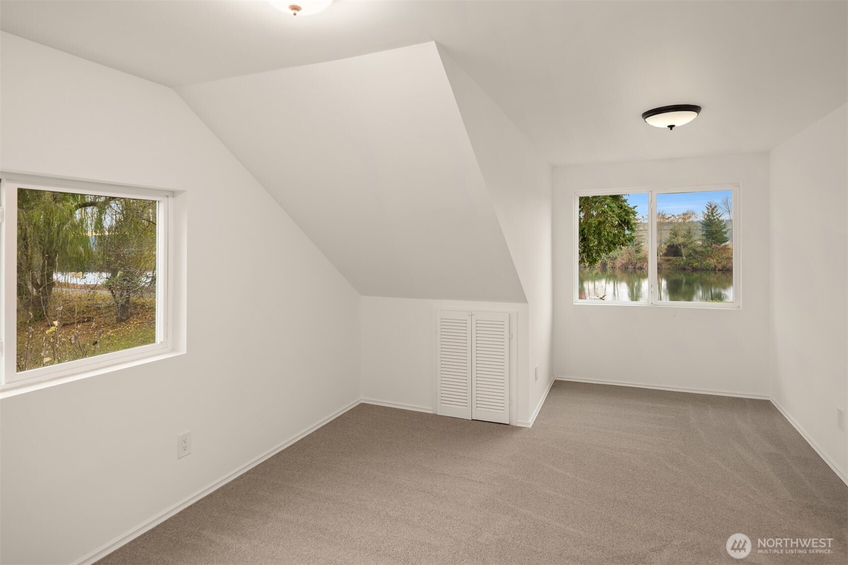 6001 Riverview Road , Snohomish, WA 98290