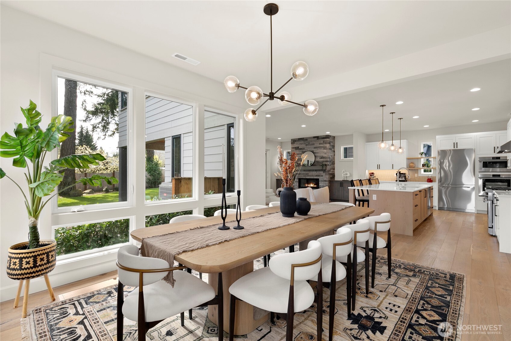 13017 NE 113th st #1, Kirkland, WA 98033